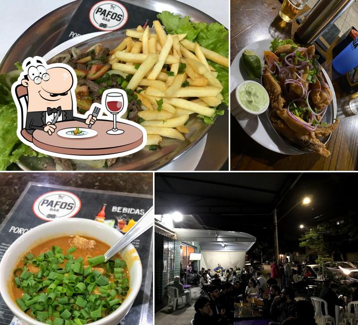 Comida em Pafos Bar