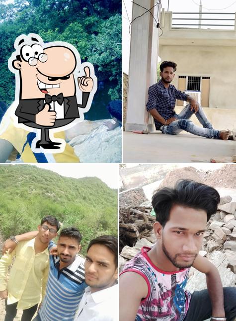 Shakambari Misthan Bhandar