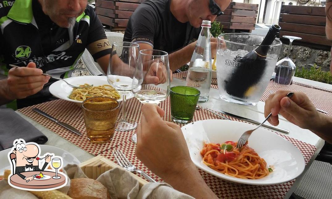 Platti al Ristorante Locanda Al Sole