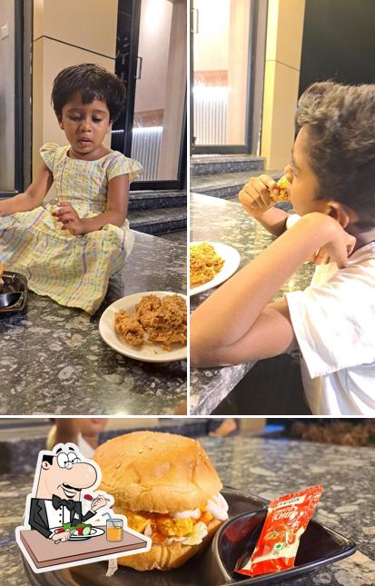 Pulled pork sandwich at Cafe Delyt's