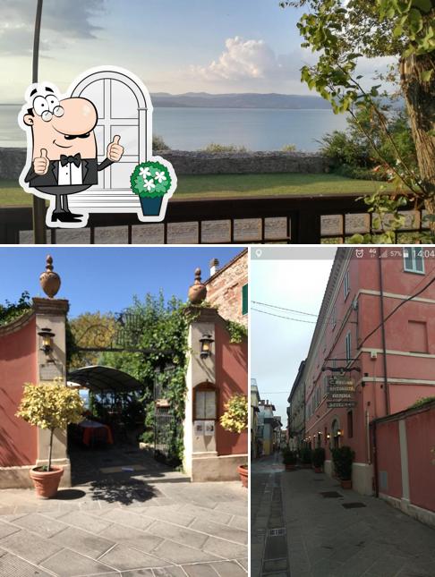 Goditi la vista dagli esterni di Ristorante La Cantina