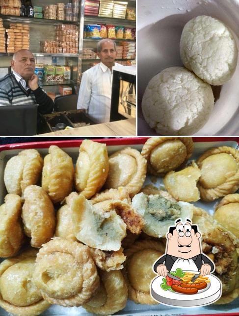 Food at New Karan Sweets