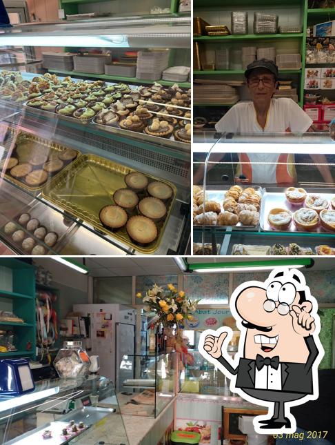 Gli interni di Pasticceria Abat Jour