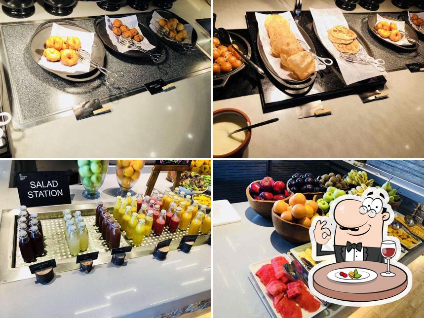 Meals at The Reef