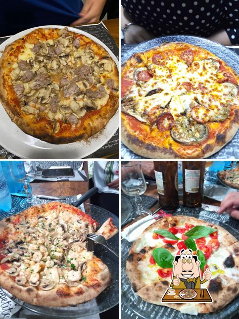 Ordina tra le svariate varianti di pizza