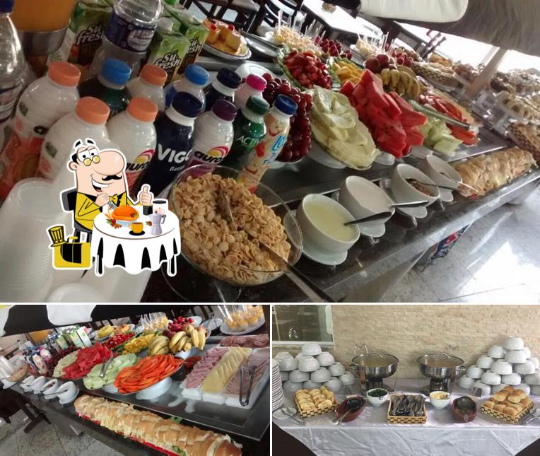 Comida em Padaria Don Doc