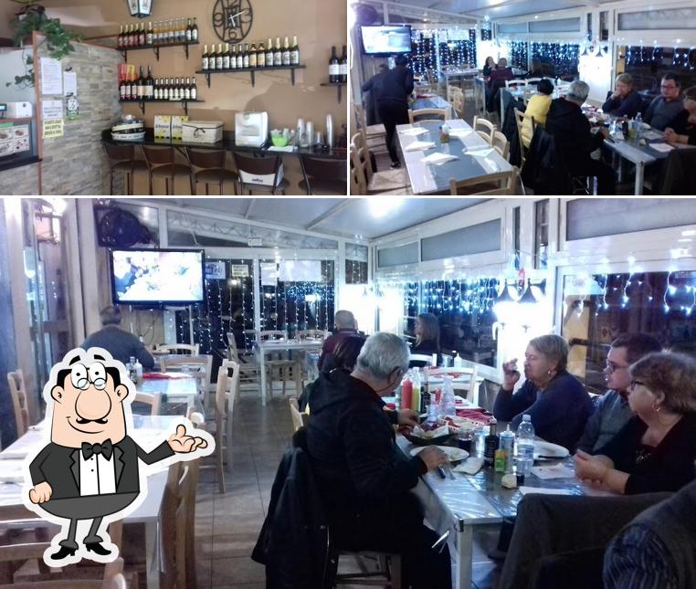 Dai un'occhiata agli interni di REDSERVICE Bisteccheria, Pizzeria