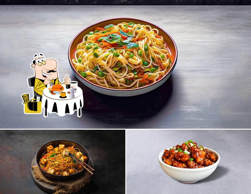Meals at NoodleMia