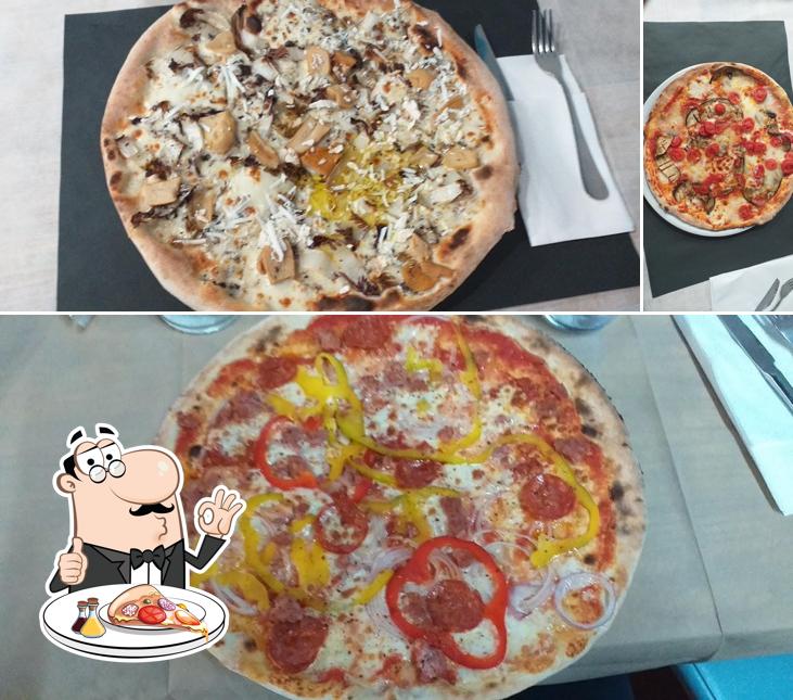 A La Vecia Falegnameria, puoi ordinare una bella pizza