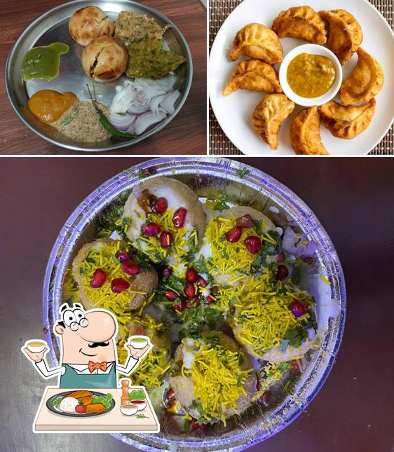 Food at Belanwali swadeshi momoj