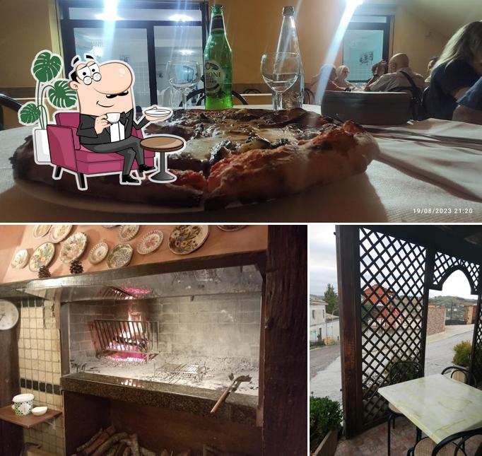 La interni e cibo del ristorante