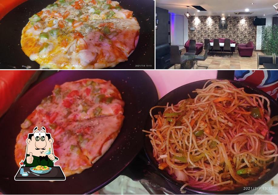 The picture of Kanpur cafe’s food and interior
