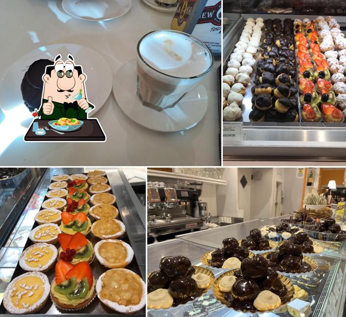 Platti al Pasticceria Santetti