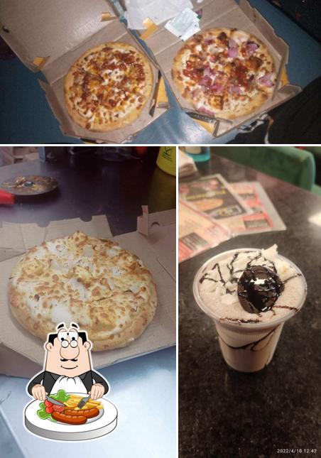 Meals at Mama Mea Pizza