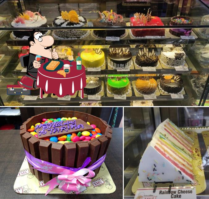 ATUL BAKERY Amit Nagar Karelibaugh Cake, Pastry, Cookies & Namkeen 100% Veg. (Eggless) serves a selection of sweet dishes
