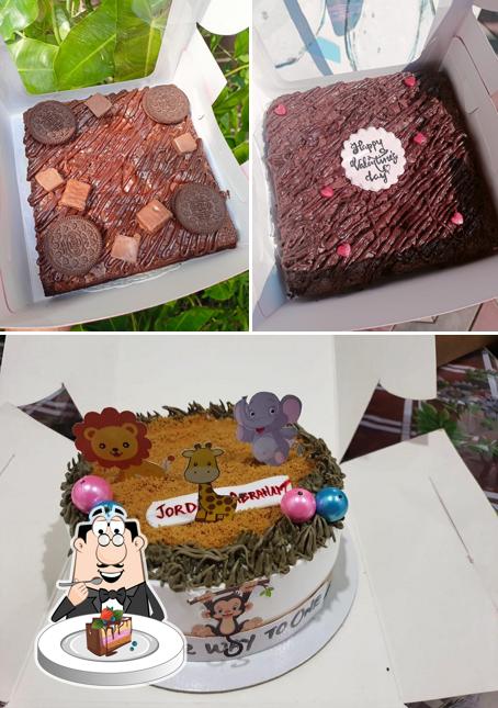 Chocolate cake at E-Bakes By Karthika n Nithin