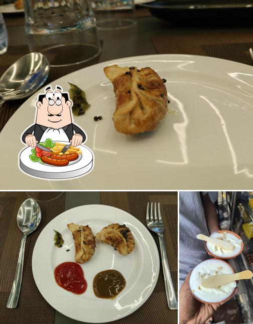Food at Sanskar Vatika