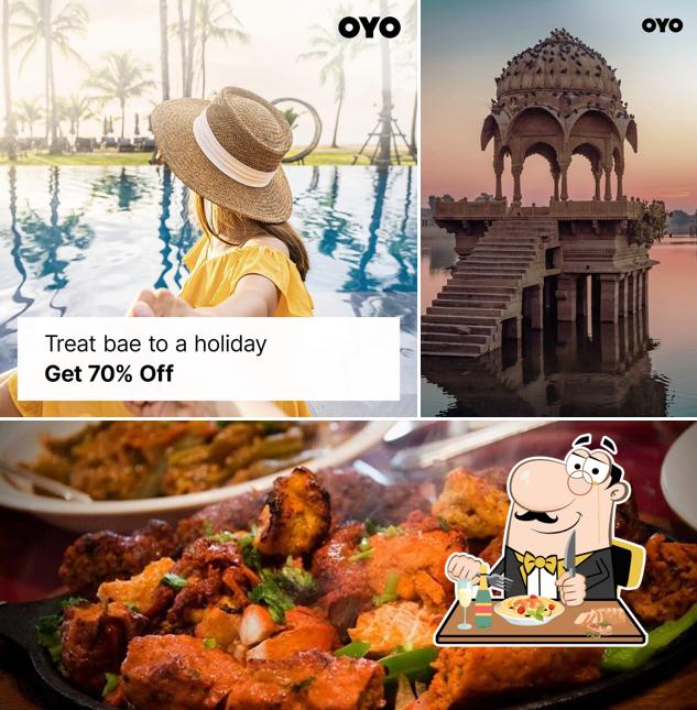 Food at LAZEEZ KHAANA