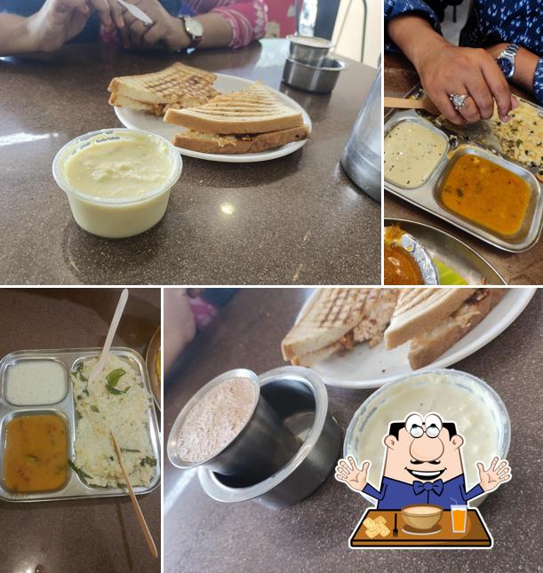 Clam chowder at Mint and Mirchi