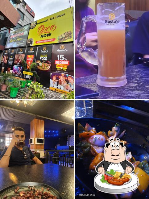 Food at Gusto's Cafe' Lounge & Bar
