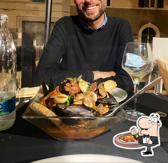 Sette Tavoli offre un menu per gli amanti dei piatti di mare