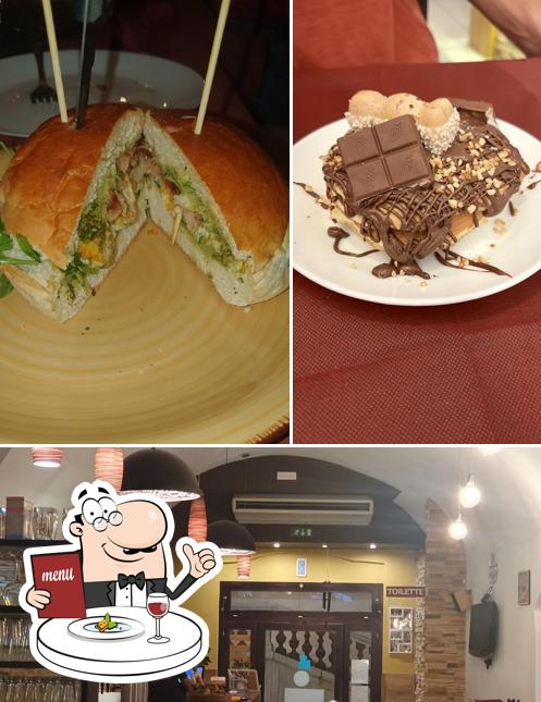 La cibo e bancone da bar del ristorante