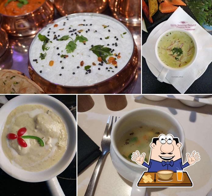 Clam chowder at Cheeni Kum Restaurant - Kasba