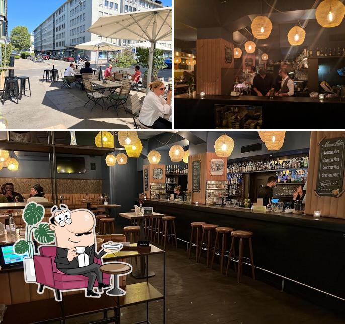 Dai un'occhiata agli interni di Barfly’z