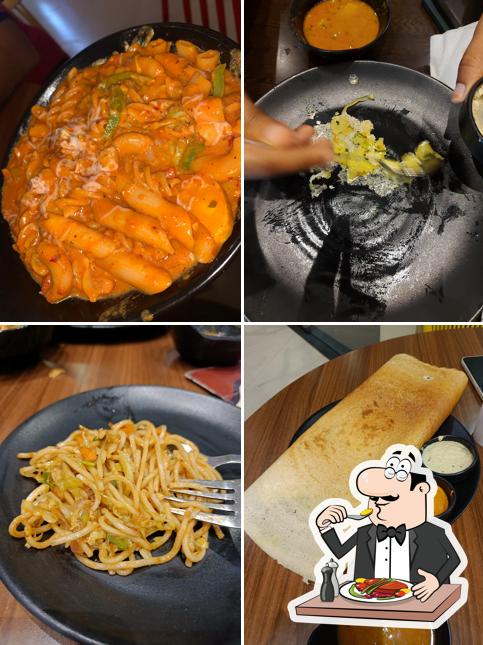 Meals at लालटेन café