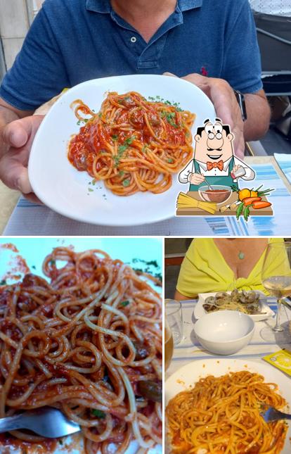 Spaghetti alla bolognese al Pescheria Sarina
