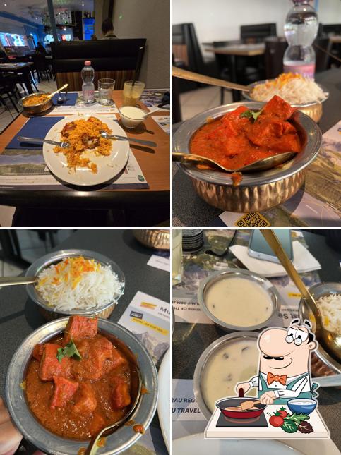 Pollo al curry al Lal Qila Indian Restaurant