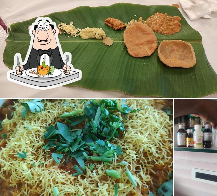 This is the picture showing food and interior at Shree Balaji Pure Veg Restaurant