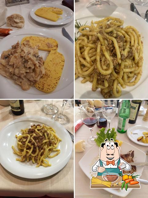 Spaghetti alla bolognese al ristorante Due Torri