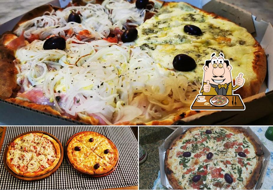 Escolha diferentes variedades de pizza