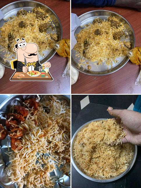 Pad thai at Hotel Golden Alfa