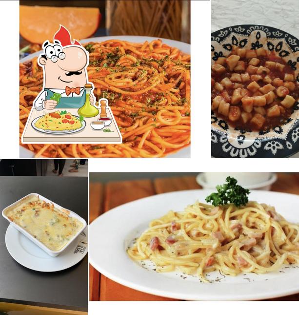 Comida em Itália no Box Setor Bueno