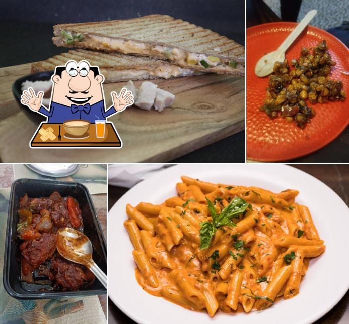 Food at Uptown Bites