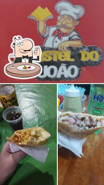 Comida em Pastel do João