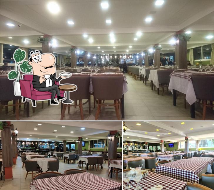 Veja imagens do interior do Restaurante Famiglia Zaparolli