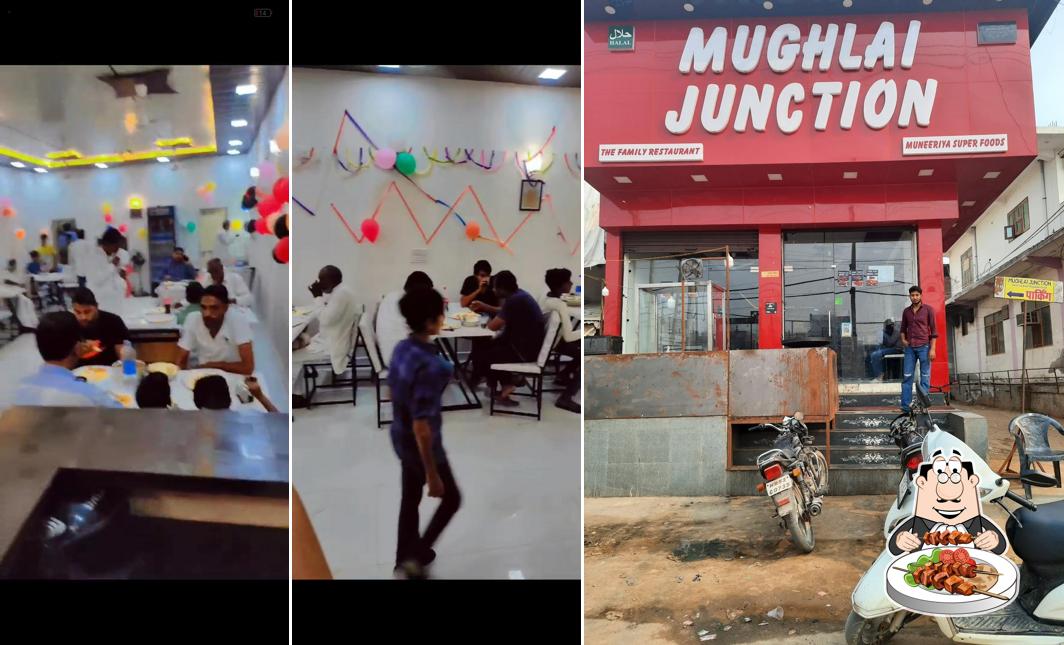 Food at Mughlai Junction