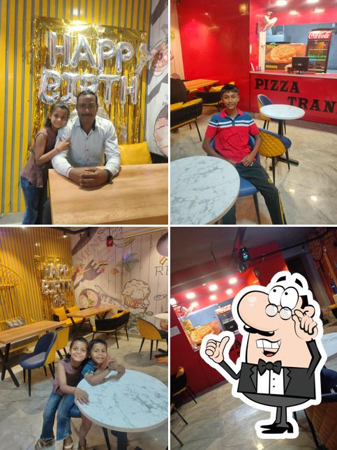 The interior of Pizza trand tahkur