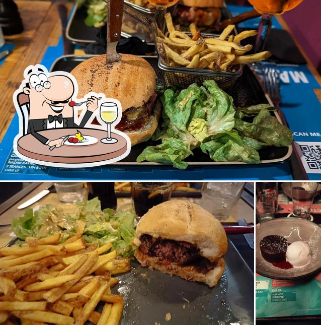 Panino con maiale stirato al Chat Noir Club