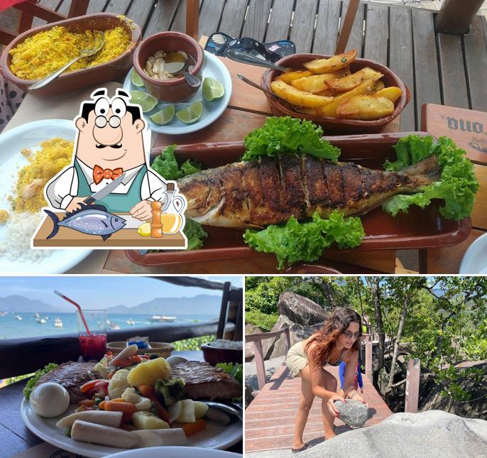 Salmão grelhado em Restaurante Pedra do Sino - Ilhabela