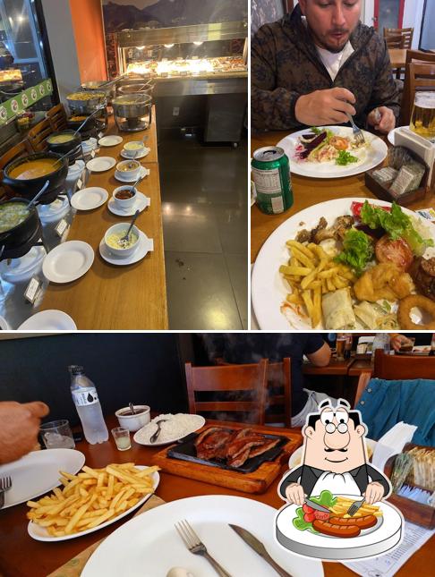 Comida em Restaurante Garden Brasa Barra