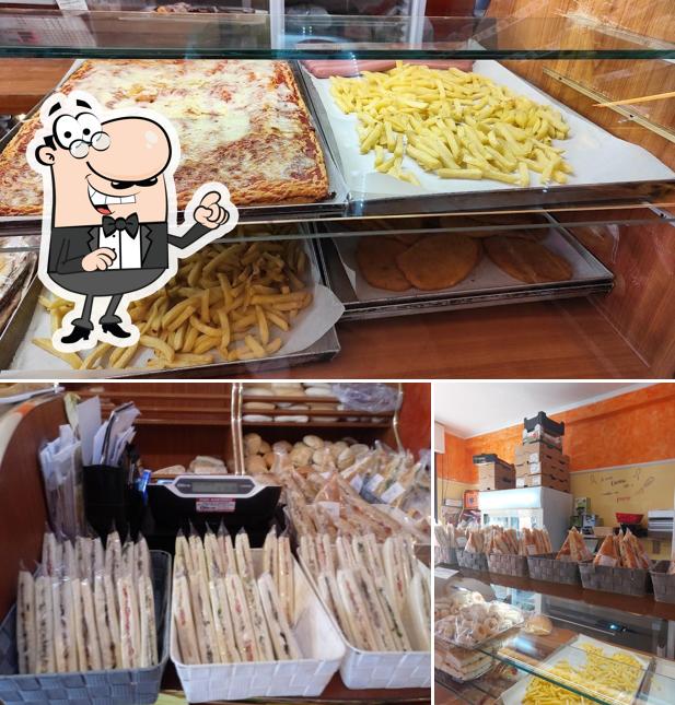 Questa è la foto che presenta la interni e cibo di La Pagnottella Di Rita Sanna