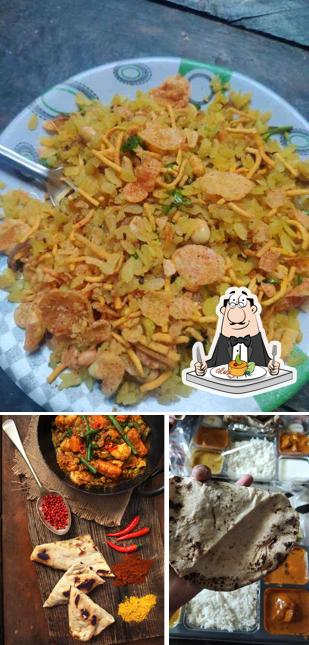 Food at Shahi Pakwan