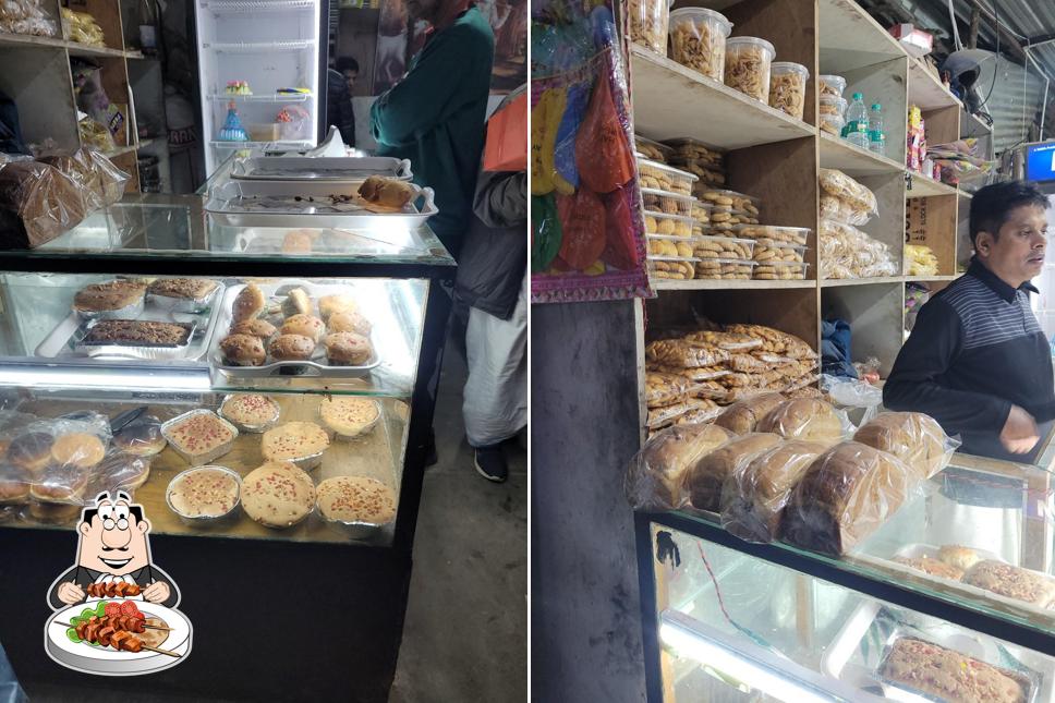 Food at MAYAPUR BAKERY, PASTRY & FASTFOOD SHOP