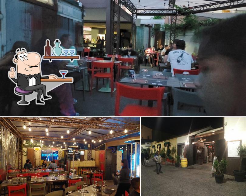 Tra le diverse cose da Ristorante Art Academy si possono trovare la interni e esterno