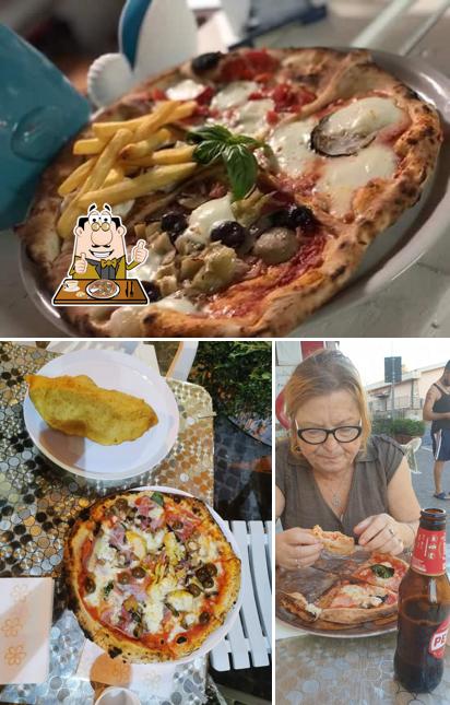 A Il Vesuvio rosticceria e pizzeria formia, puoi goderti una bella pizza