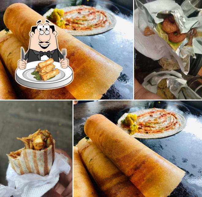 Spring rolls at Akshaya Mithrakoota